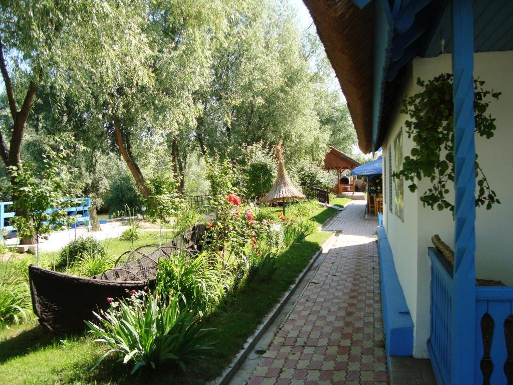 Casa Dintre Salcii Hotel Uzlina Exterior photo